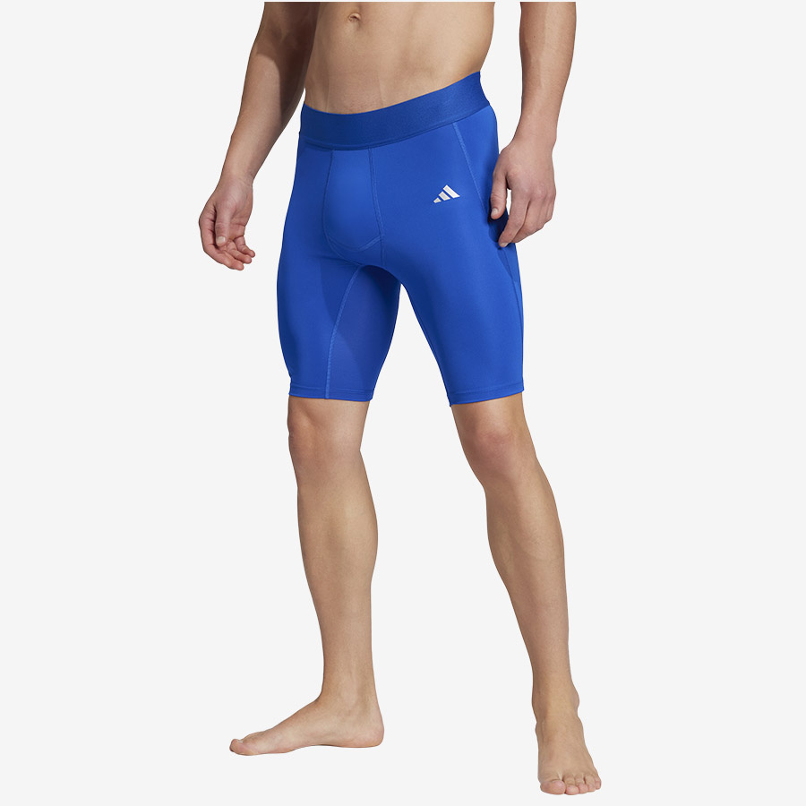 Spodenki adidas TechFit JN7400 / niebieski