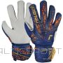 Reusch Attrakt Solid M 5470515 4410 goalkeeper gloves (8)