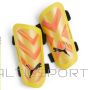 Puma Ultra Light Strap shin guards 030875 09 (XS)