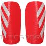 Adidas Tiro Club IP3992 football shin guards (M)