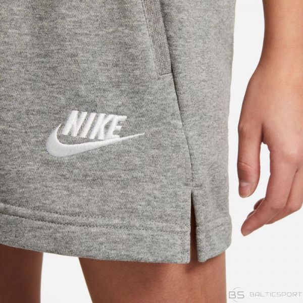 Nike Sportswear Club Y Jr DA1405 091 šorti (L (147-158))