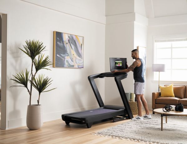 Nordic Track Treadmill NORDICTRACK COMMERCIAL 1250 iFit Coach membership 1 year