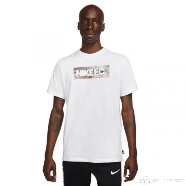 Nike block tee deals