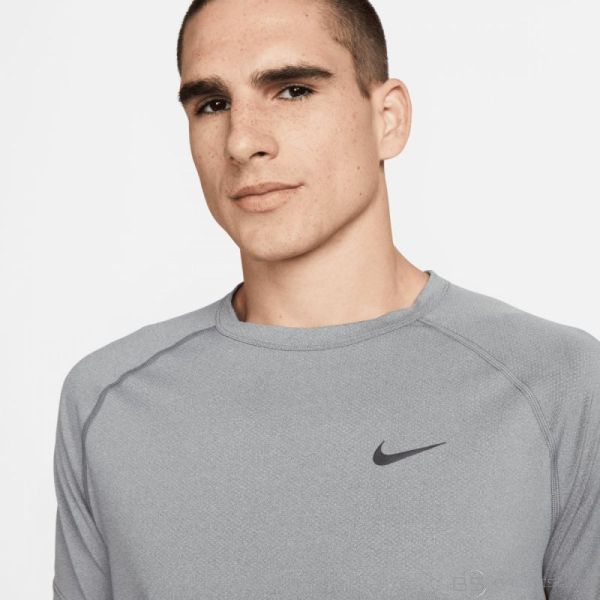 Nike T-krekls Dri-FIT Ready M DV9815-084 (S)