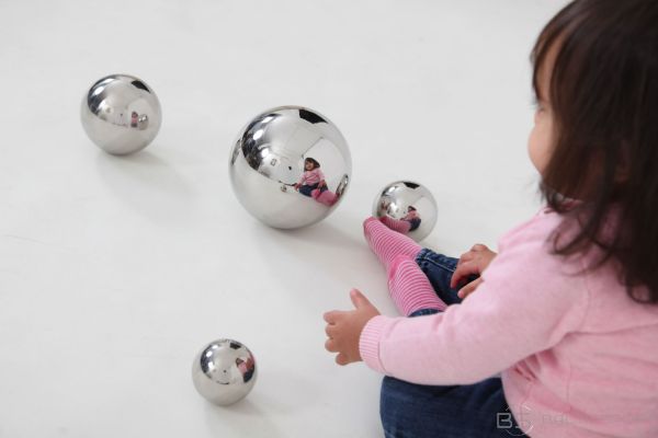 Atspulga bumbas Montessori attīstoša rotaļlieta mazuļiem ( 0m+)