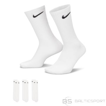 Skarpety Nike Sportswear Everyday Essential Lightweight 3Pack SX7676-100 / biały / 42-46