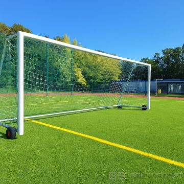 Futbola vārti 7,32 x 2,44 m – 120x100mm alumīnija, pārnēsājami ar riteņiem