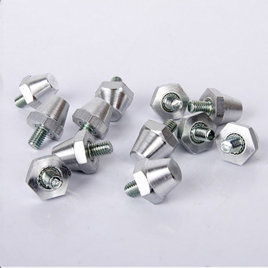 Naglas futbola apaviem R-GOLl aluminiowe 8x11mm